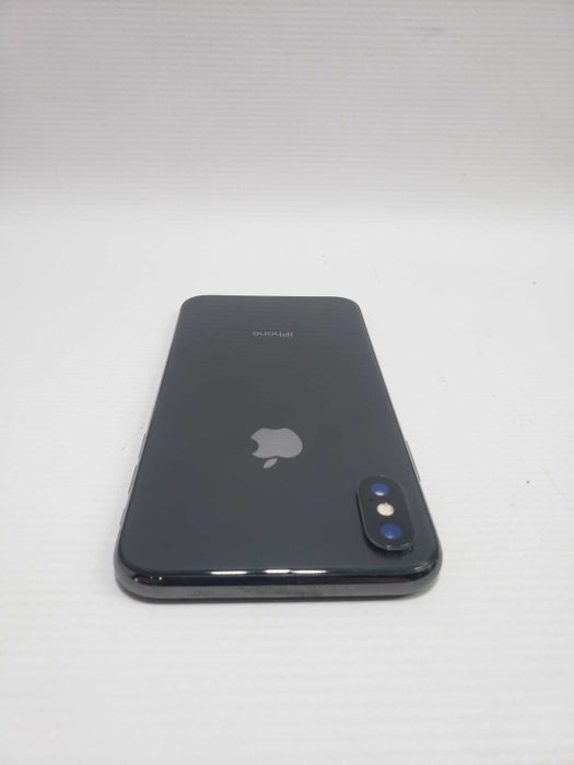 Apple iPhone X (iPhone 10) 64GB Unlocked **READ** )