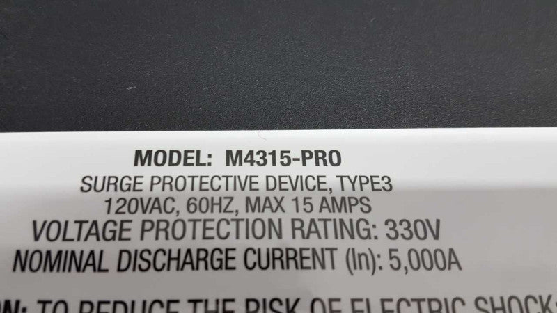 Panamax M4315-PRO Bluebolt Power Conditioner - READ #
