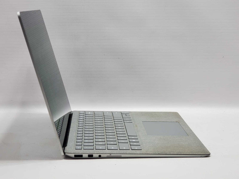 Microsoft Surface Laptop (1769) i5-8350U 8GB RAM 256GB Storage |