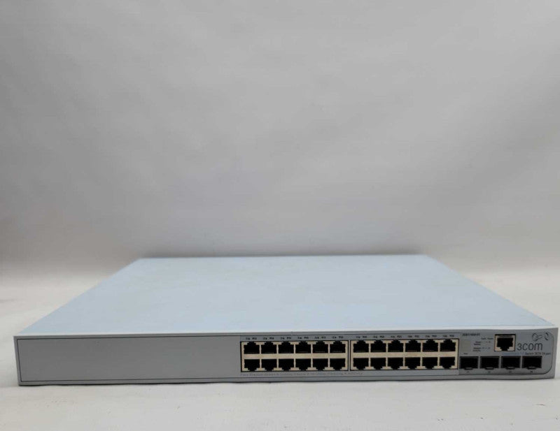 3Com - 3CR17450-91 - SUPERSTACK 3 Switch 3870 24 Ports =