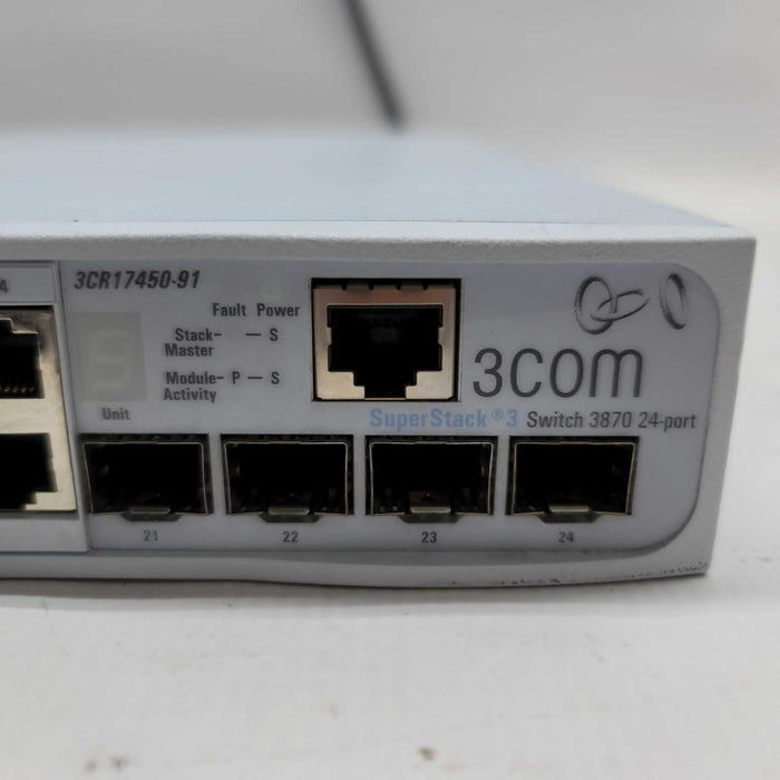 3Com - 3CR17450-91 - SUPERSTACK 3 Switch 3870 24 Ports =