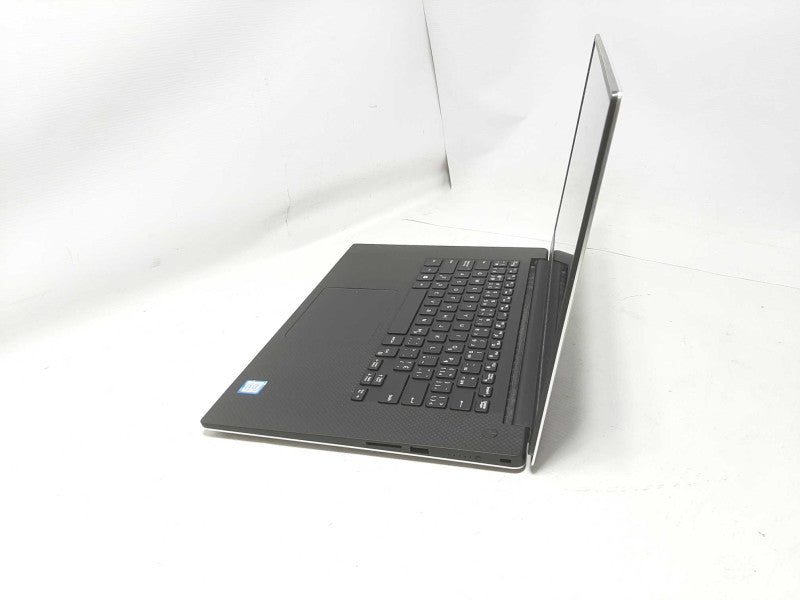 Dell Precision 5520 15.6\\" i7-7820HQ @ 2.9GHz 8GB DDR4 256GB SSD $
