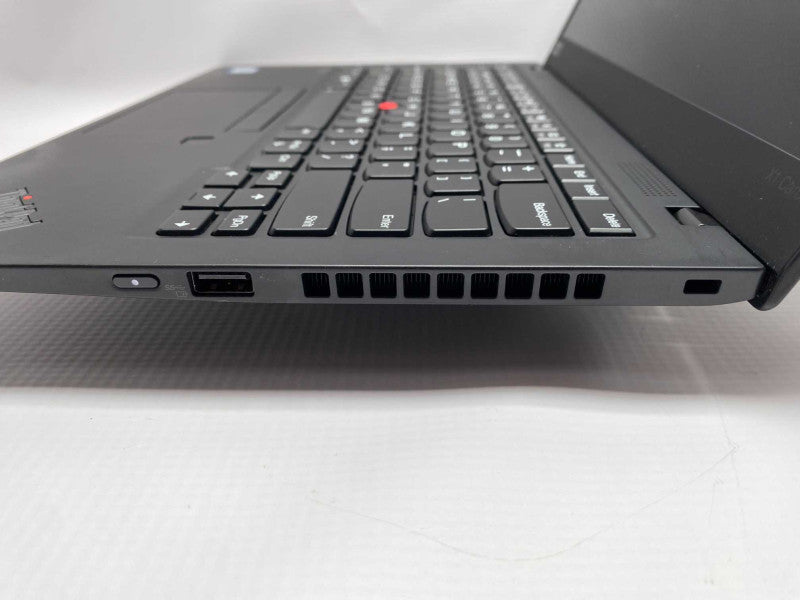 Lenovo ThinkPad X1 Carbon 7th gen with Intel i7-8665U CPU 16GB RAM & 512GB SSD -