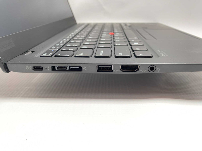 Lenovo ThinkPad X1 Carbon 7th gen with Intel i7-8665U CPU 16GB RAM & 512GB SSD -