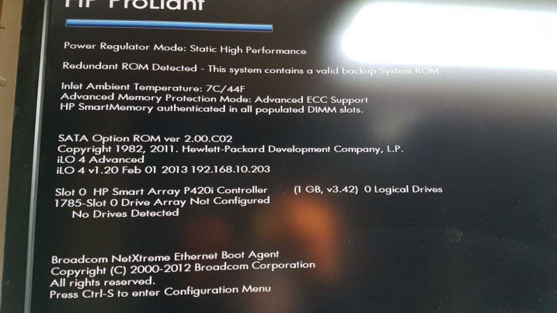 HP Proliant DL380P Gen8 2x Xeon E5-2640 @ 2.50ghz / 192gb ram / P420i Ctrl # #