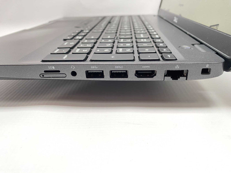 DELL Latitude 5500 with i5-8365U CPU 8G BRAM & 256GB SSD Storage  -