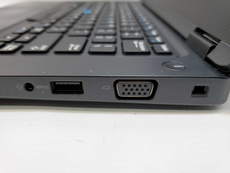 Dell Latitude 5480 15.6\\" Core i7-7820HQ @ 8GB DDR4 250GB SSD (