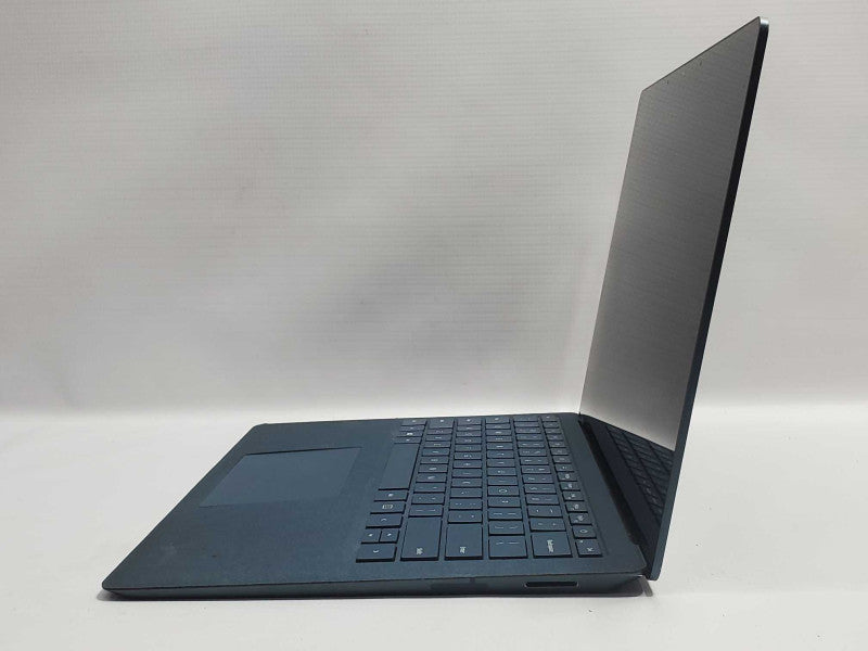 Microsoft Surface Laptop 1769 i5-7200U 8GB RAM 256GB Storage (READ) |