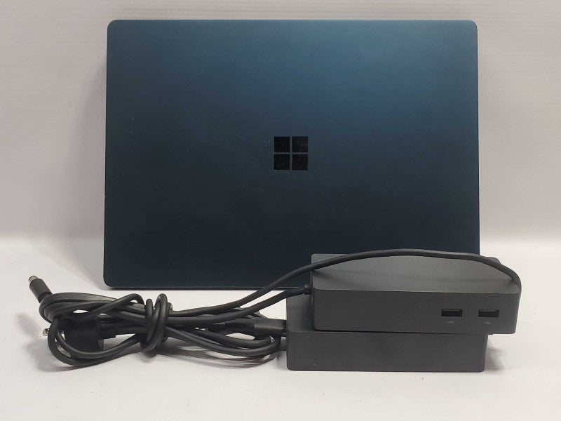 Microsoft Surface Laptop 1769 i5-7200U 8GB RAM 256GB Storage (READ) |