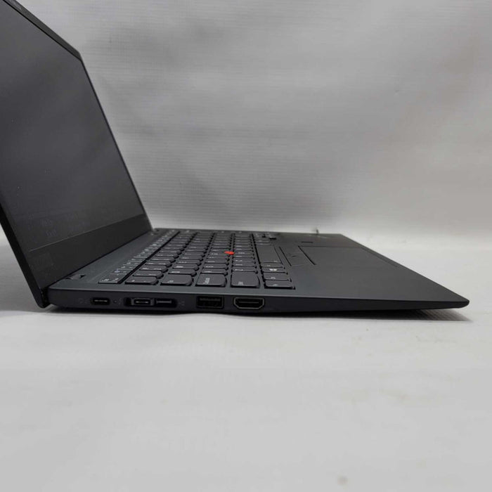 Lenovo ThinkPad X1 Carbon Gen 6 14\\" i7-8650U 16GB RAM - READ =