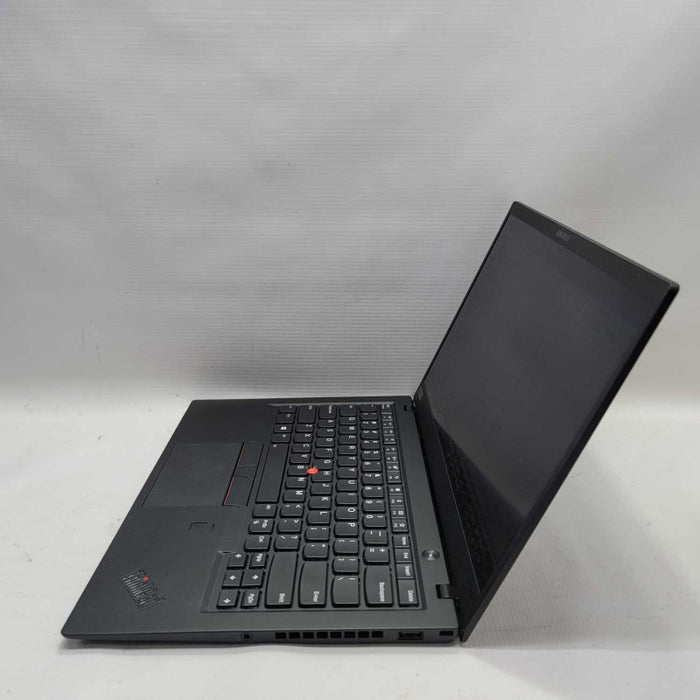 Lenovo ThinkPad X1 Carbon Gen 6 14\\" i7-8650U 16GB RAM - READ =