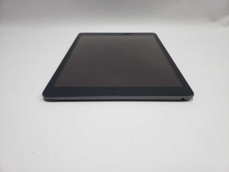 Apple iPad 8th Generation 32GB Space Gray WiFi **READ* )