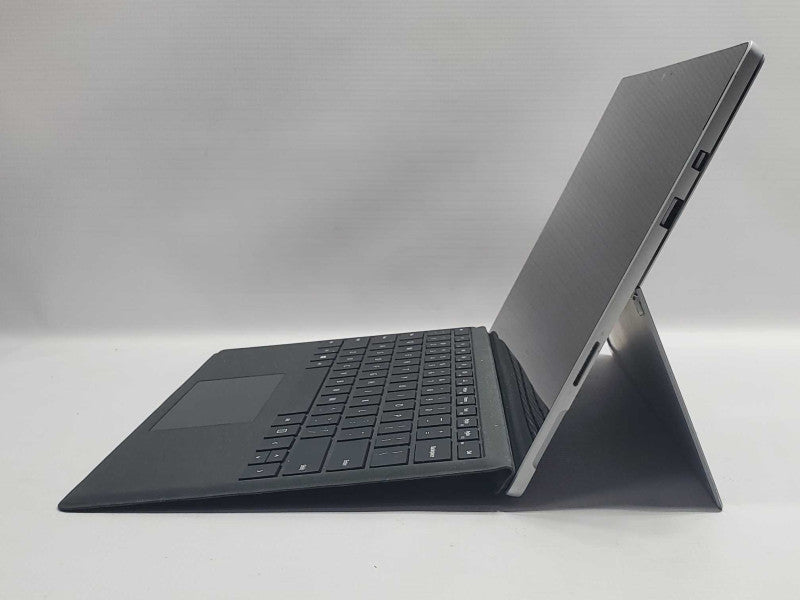 Microsoft Surface Pro 5 (1796) i5-7300U 8GB RAM 256GB Storage (READ) |