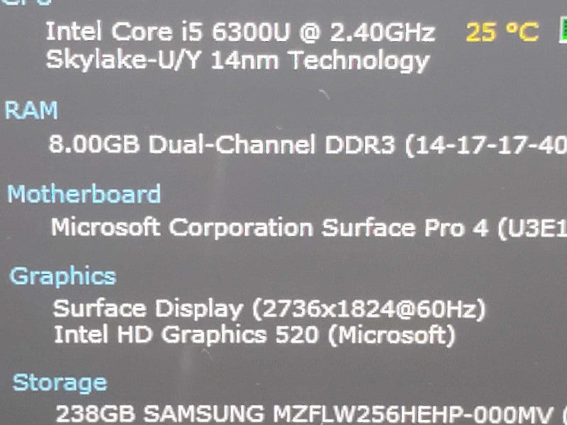 Microsoft Surface Pro 4 (1724) i5-6300U 8GB RAM 256GB Storage |