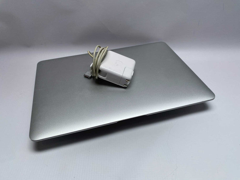 MacBook Air 13-inch Mid 2013 with Intel i5 CPU 4GB RAM & 128GB SSD Storage  -