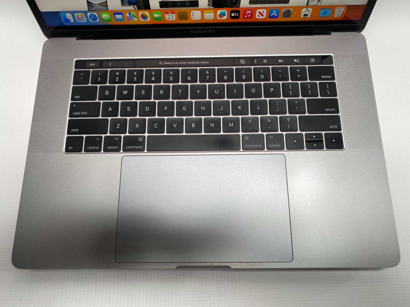 MacBook Pro 15-inch 2017 TouchBar with Intel i7 CPU 16GB RAM & 500GB Storage READ  -
