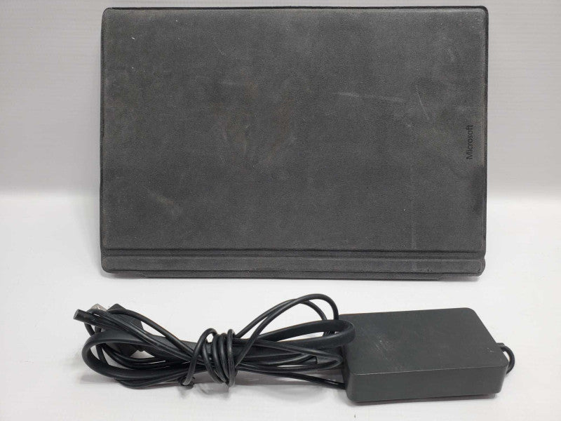 Microsoft Surface Pro 4 (1724) i5-7300U 4GB RAM 128GB Storage |