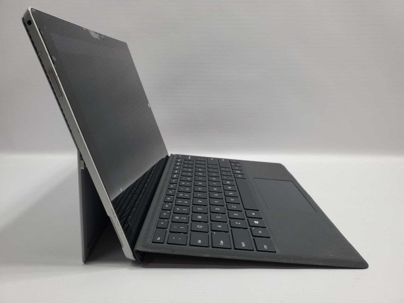 Microsoft Surface Pro 3 (1631) i7-4650U 8GB RAM 512GB Storage |