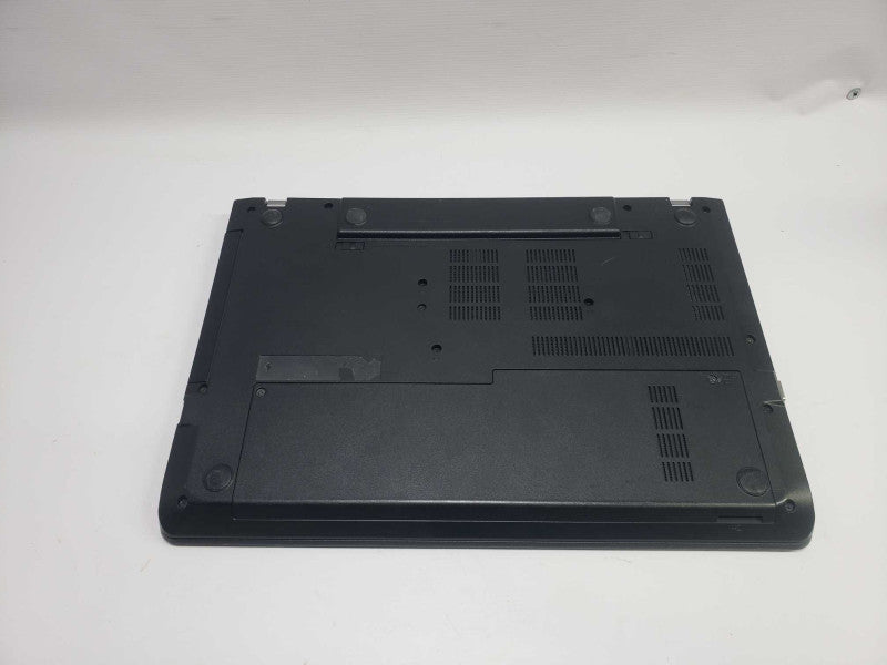 Lenovo ThinkPad E570 - i7-7500U - 8GB RAM - 160GB Intel NVME GTX 950M )