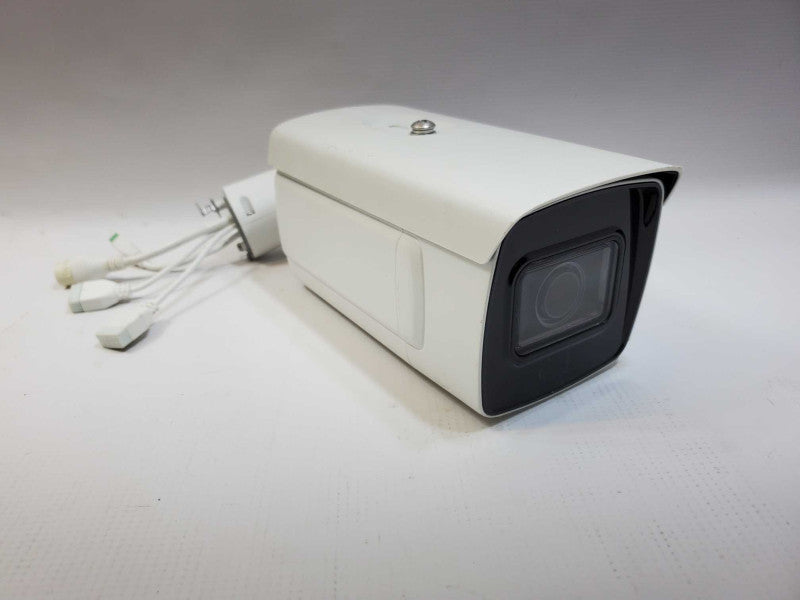Hikvision DS-2CD5A46G0-IZS DarkFighter Moto Varifocal Bullet [Read] (