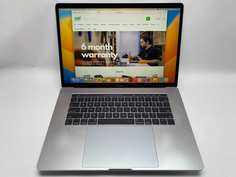 MacBook Pro 15-inch 2017 with Intel Core i7 CPU 16GBB RAM & 500GB Storage READ -
