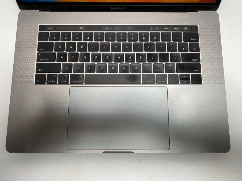 MacBook Pro 15-inch 2017 with Intel Core i7 CPU 16GBB RAM & 500GB Storage READ -