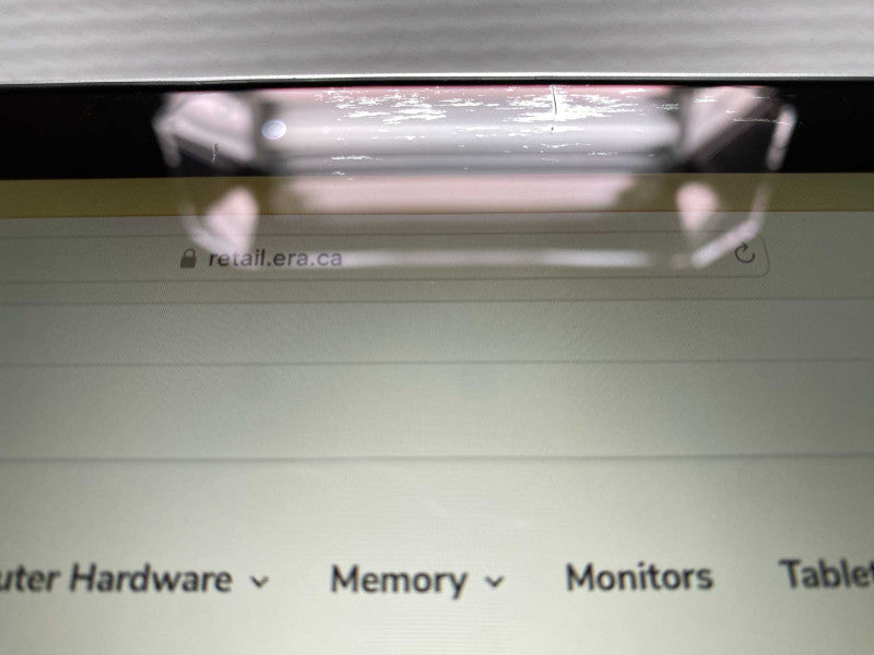MacBook Pro 15-inch 2017 with Intel Core i7 CPU 16GBB RAM & 500GB Storage READ -