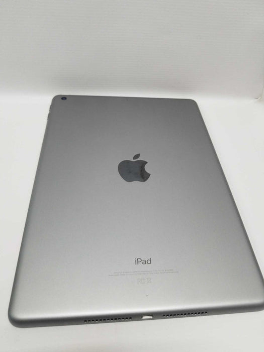Apple A1893 iPad 6th Generation 9.7\\" 32GB WIFI Space Grey, AS-IS READ* ~