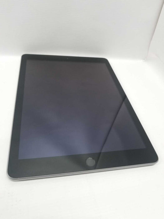 Apple iPad 5th Gen A1822 Wi-Fi 32GB, READ*, QTY ~