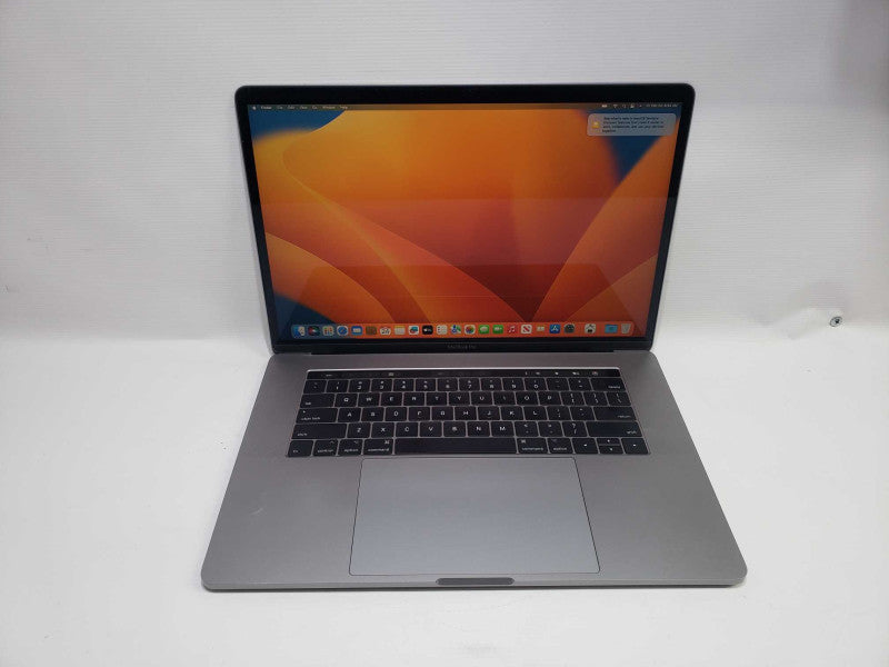 MacBook Pro 15 A1707 2017 TCH BAR i7-7820HQ @ 2.9 16GB 512GB SSD *READ* )