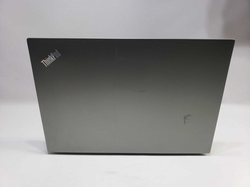 Lenovo ThinkPad E580 i7-8550U 8GB RAM 250 GB SSD *READ* )