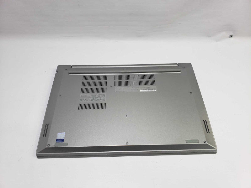 Lenovo ThinkPad E580 i7-8550U 8GB RAM 250 GB SSD *READ* )