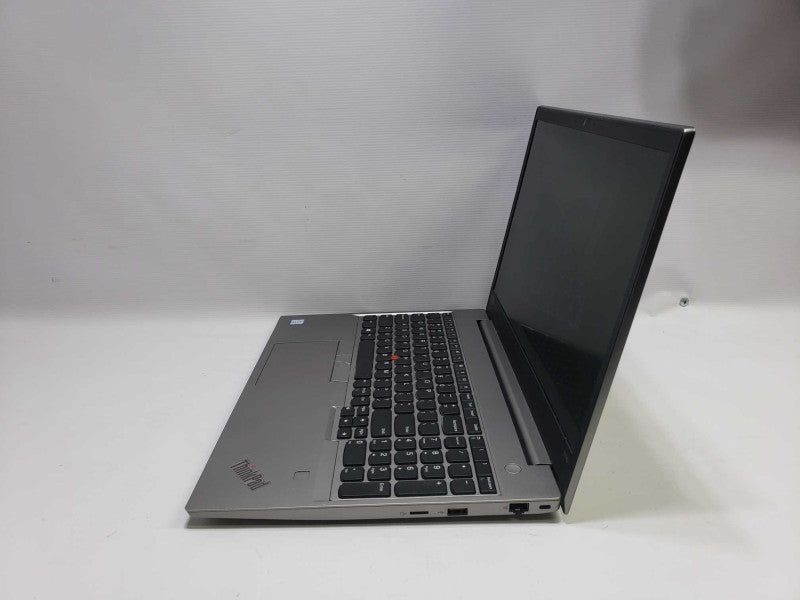 Lenovo ThinkPad E580 i7-8550U 8GB RAM 250 GB SSD *READ* )