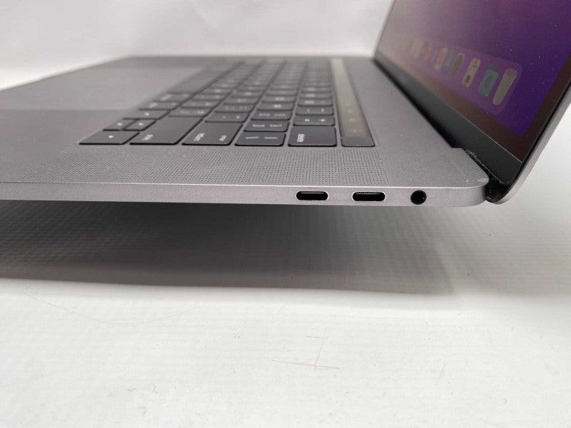 2016 MacBook Pro 15-inch TouchBar with i7 CPU 16GB RAM & 500GB Storage  -