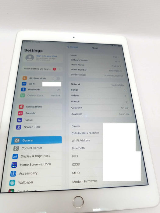 iPad Air 2nd Generation Silver 64GB, READ*