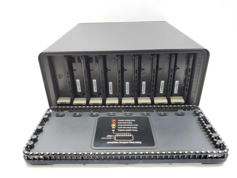 DATA ROBOTICS Drobo B800i 8x 3.5\\" 24TB HDD (
