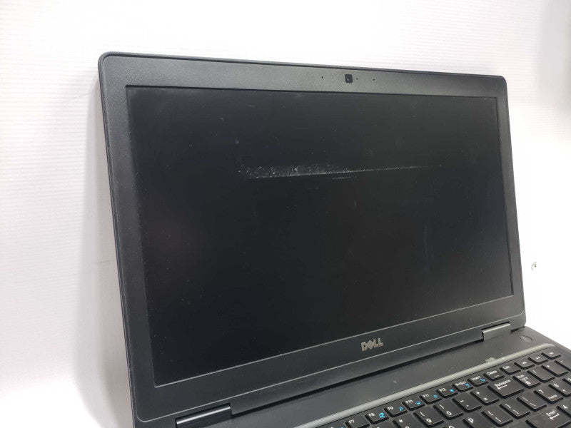 Dell Latitude 5580 i7-7820HQ | 8GB RAM | 256GB SSD | GeForce 940MX *READ* )