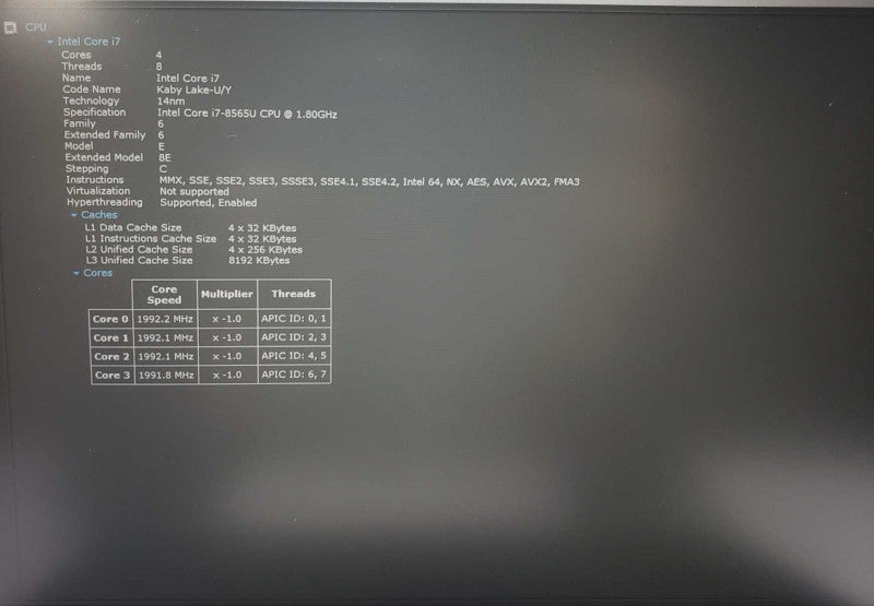 Lenovo thinkpad E590 i7 8565U 8 GB RAM 250 GB SSD )