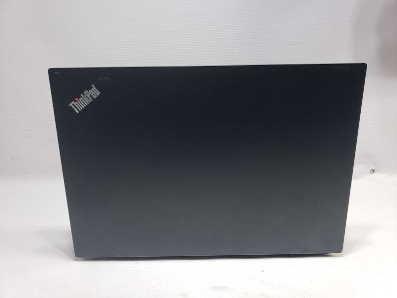 Lenovo Thinkpad E580 i5-7200U 12 GB RAM 250 GB SSD )