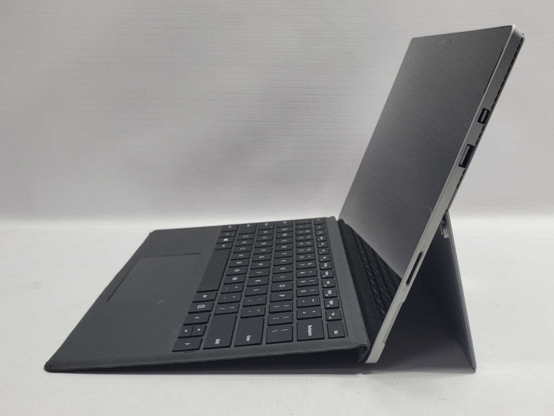 Microsoft Surface Pro 4 (1724) i5-6300U 8GB RAM 256GB Storage |