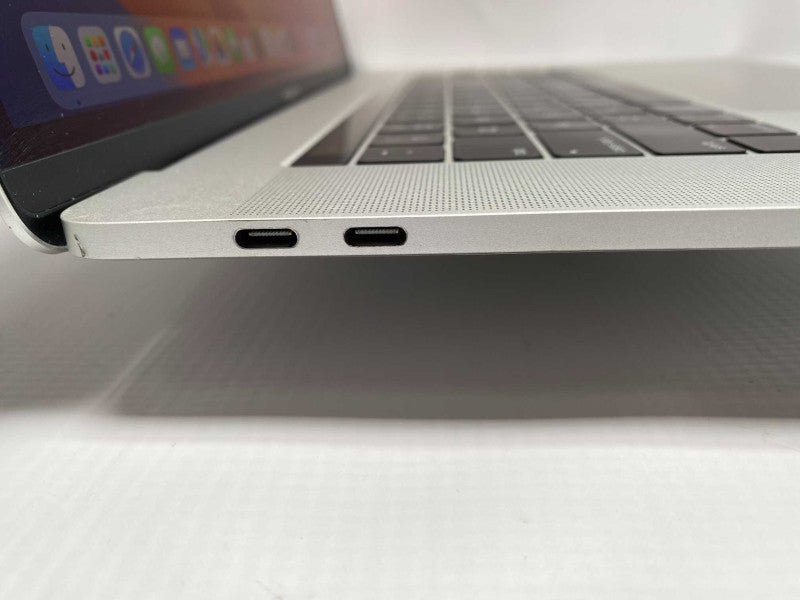 2018 MacBook Pro 15-inch TouchBar with Intel i7 CPU 16GB RAM & 500GB Storage  -