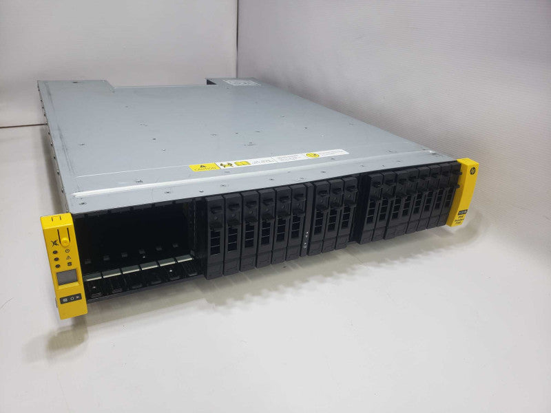 HP 3PAR StoreServ 7200 23 Bay Server **READ** )