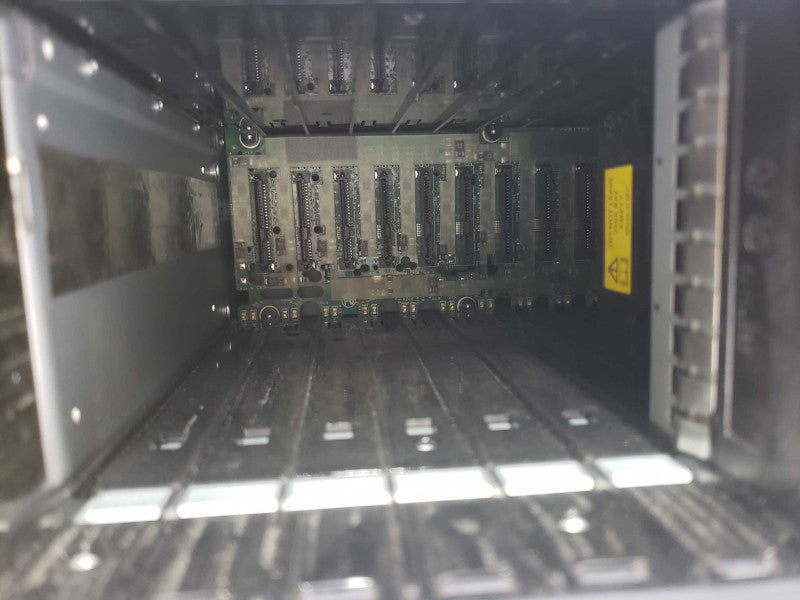HP 3PAR StoreServ 7200 23 Bay Server **READ** )