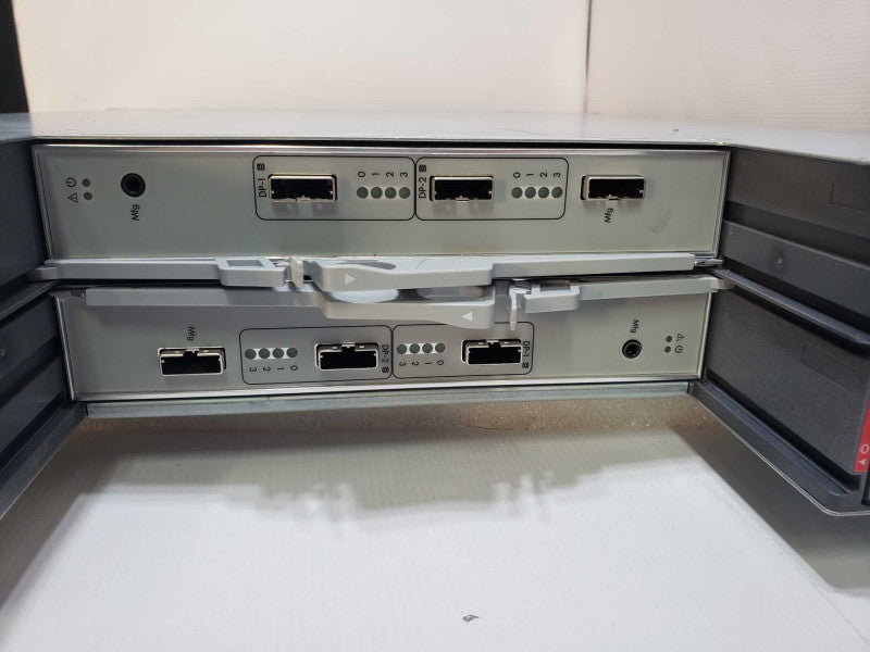 HP 3PAR StoreServ 7200 23 Bay Server **READ** ) )