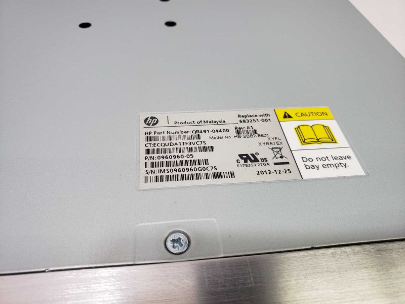 HP 3PAR StoreServ 7200 23 Bay Server **READ** ) )