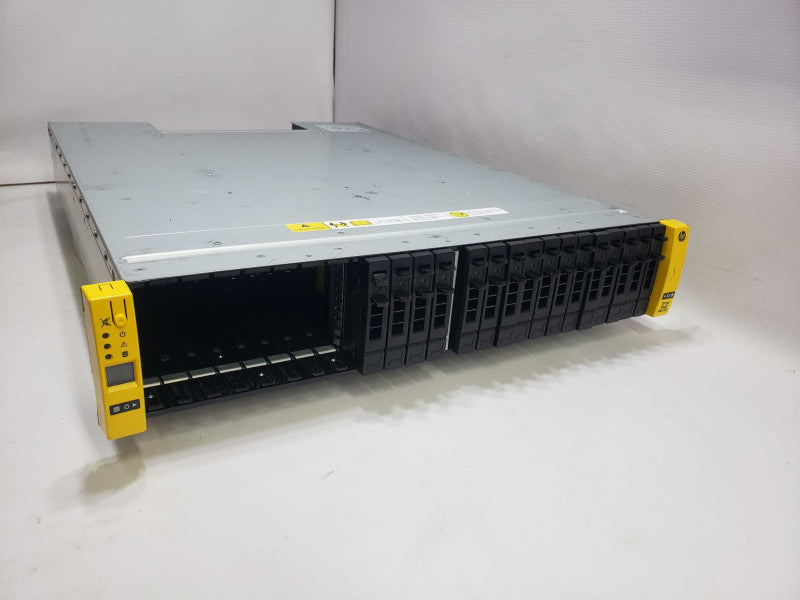 HP 3PAR StoreServ 7200 23 Bay Server **READ**  )