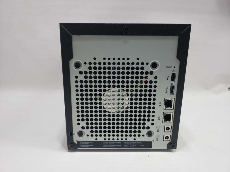 WD My Cloud DL4100 Network Attached Storage Device )