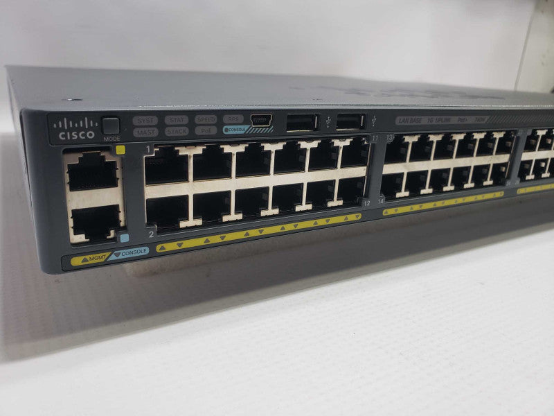 Cisco WS-C2960X-48FPD-L 48 POE+ GE+2 10G SFP+, LAN BASE (740W) *READ* )