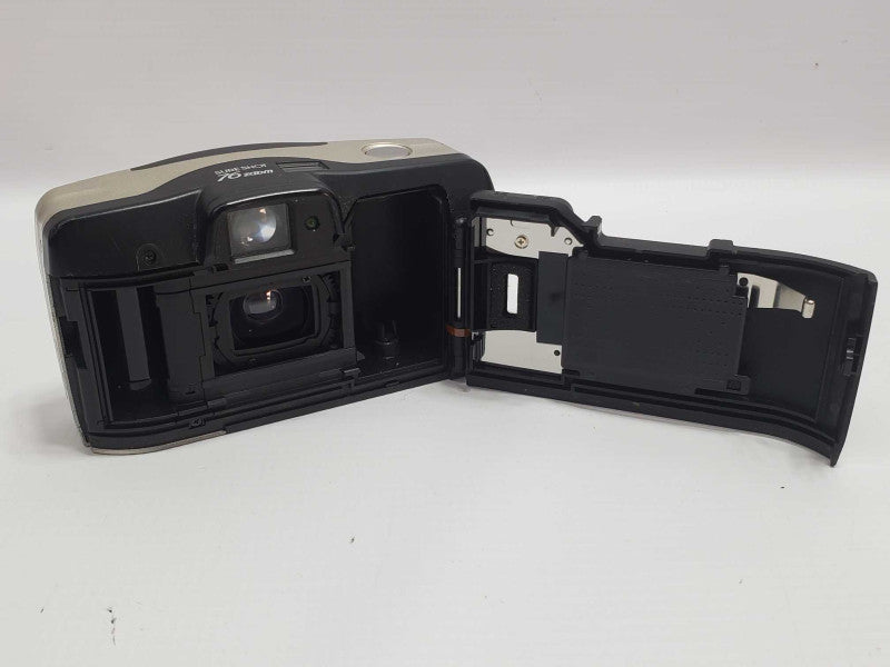 Canon SureShot 76 Zoom 35mm Film Camera (AS-IS) |