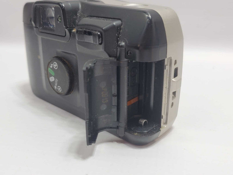 Canon SureShot 76 Zoom 35mm Film Camera (AS-IS) |